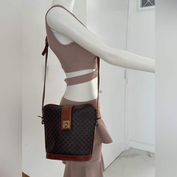 Vintage  Celine Macadam Bucket Shoulder Crossbody Bag Coated Canvas - Picture 4 of 17